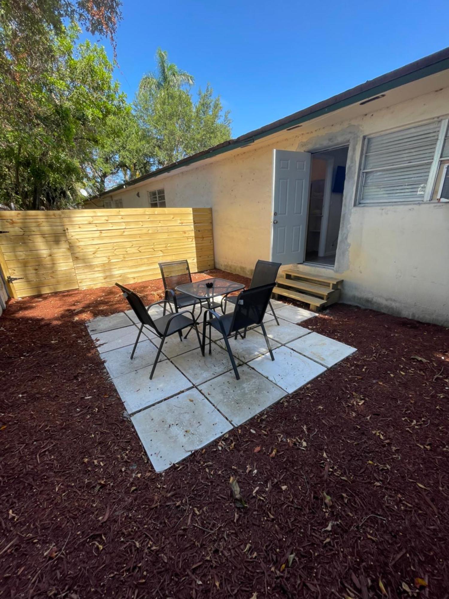 City First Story Apartments & Cottage Fort Lauderdale Extérieur photo